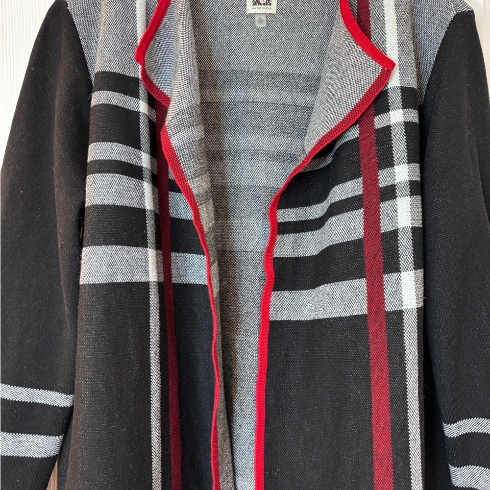 Anne Klein Black and Gray Open Cardigan with Red Trim - Picture 4 of 9